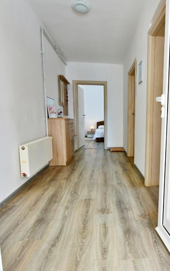 Apartman Dorijan Rakovica Exterior foto